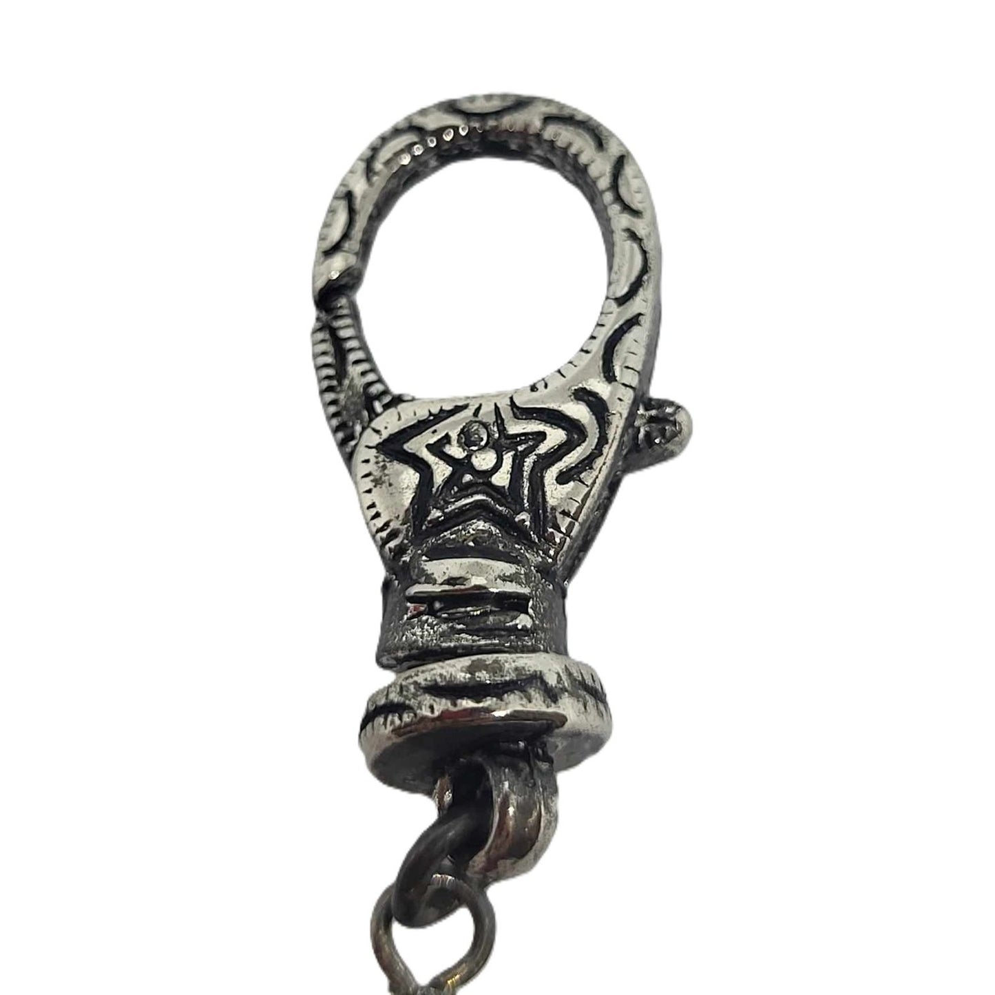 Hyde Creek Finery Screwing Skeletons Pendant/Zipper Pull closeup of clasp