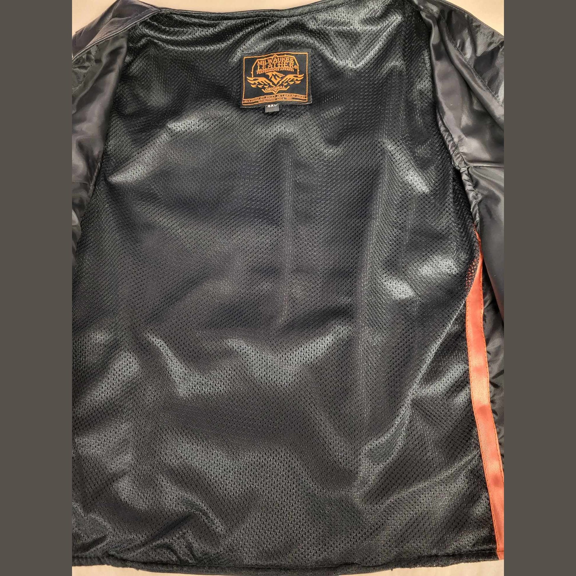 Milwaukee Ladies Leather Braided & Zipper V-neck Motorcycle Biker Vest inside view