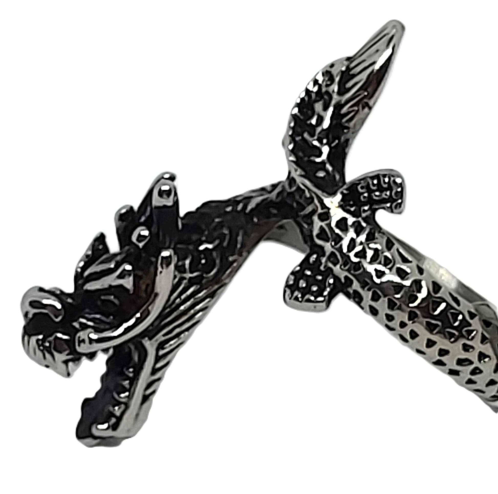 Dancing dragon ring